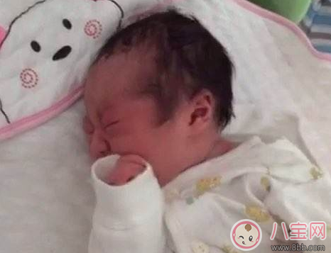 妈妈第一次看到自己生的宝宝是什么感觉 妈妈第一次看到自己生的宝宝是什么感觉(图7)