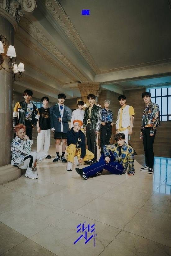 韩男团被曝遭社长暴力辱骂 公司回应称已通过对话解开误会 (图1) 韩男团被曝遭社长暴力辱骂 公司回应称已通过对话解开误会 (图1)