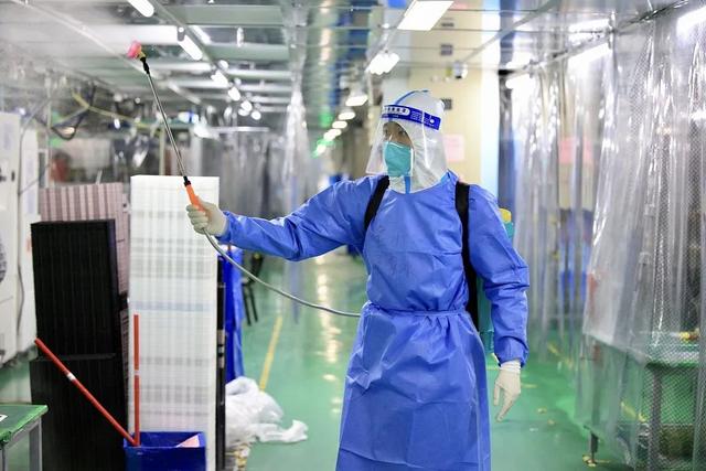 高薪聘请临时工 富士康正面临什么(图1) 高薪聘请临时工 富士康正面临什么(图1)
