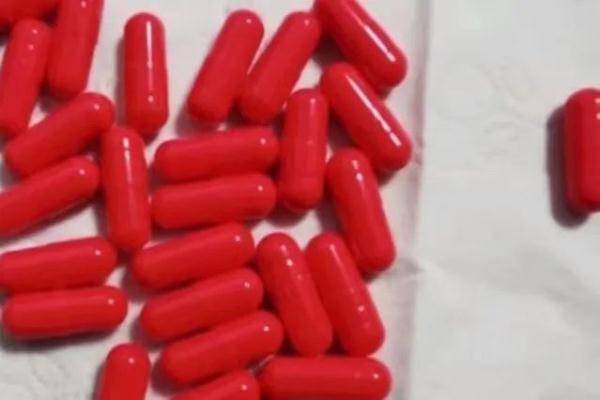2岁女童误食减肥巧克力后离世!最高检发布依法惩治制售伪劣商品犯罪典型案例 (图1) 2岁女童误食减肥巧克力后离世!最高检发布依法惩治制售伪劣商品犯罪典型案例 (图1)