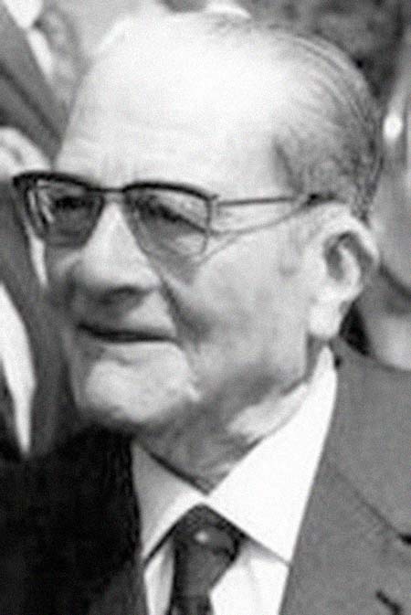 卡尔·施密特 简历图片 卡尔·施密特 个人简历介绍(图1)