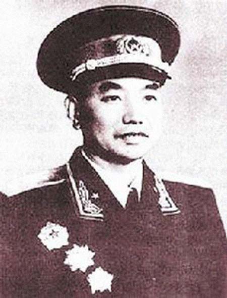 郭一清 简历图片 郭一清 简历 - 名人简历(图1)
