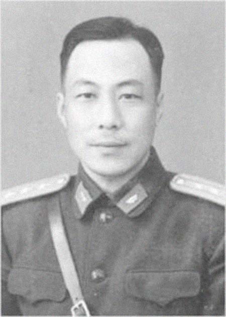 朱丹西 简历图片 朱丹西 简历 - 名人简历(图1)