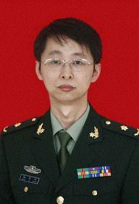 杨希川 简历图片 杨希川 简历 - 名人简历(图1)