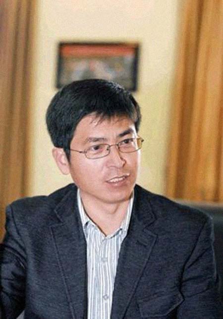董洪齐 简历图片 董洪齐 简历 - 名人简历(图1)