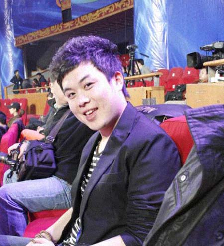 李铁林 简历图片 李铁林(歌手) 简历 - 名人简历(图1)