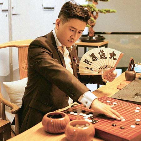 岳亮 简历图片 岳亮(围棋选手) 简历 - 名人简历(图1)