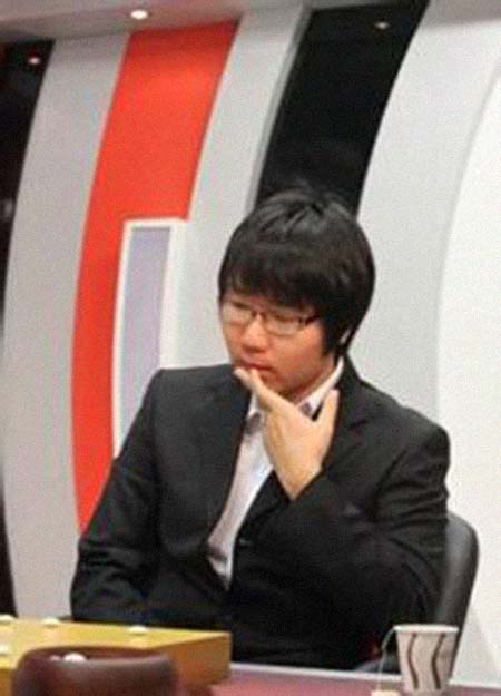 金主镐 简历图片 金主镐 简历 - 名人简历(图1)