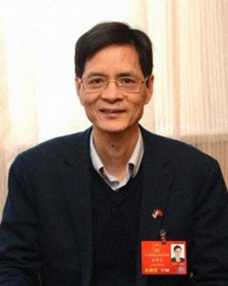 秦希燕 简历图片 秦希燕 简历 - 名人简历(图1)